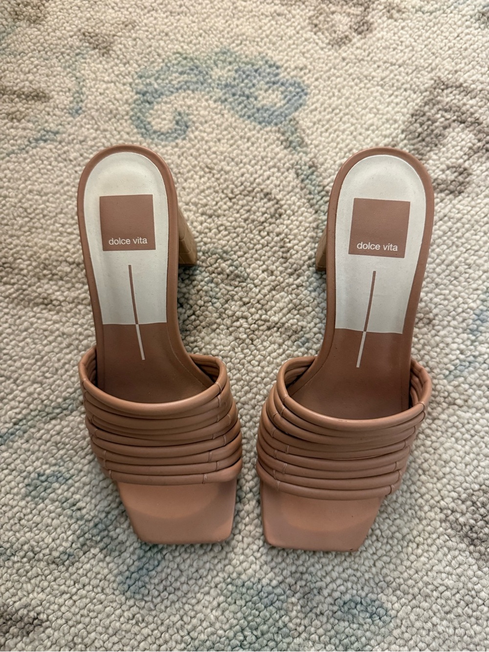 Dolce Vita Tan Block Heel - Picture 6 of 9